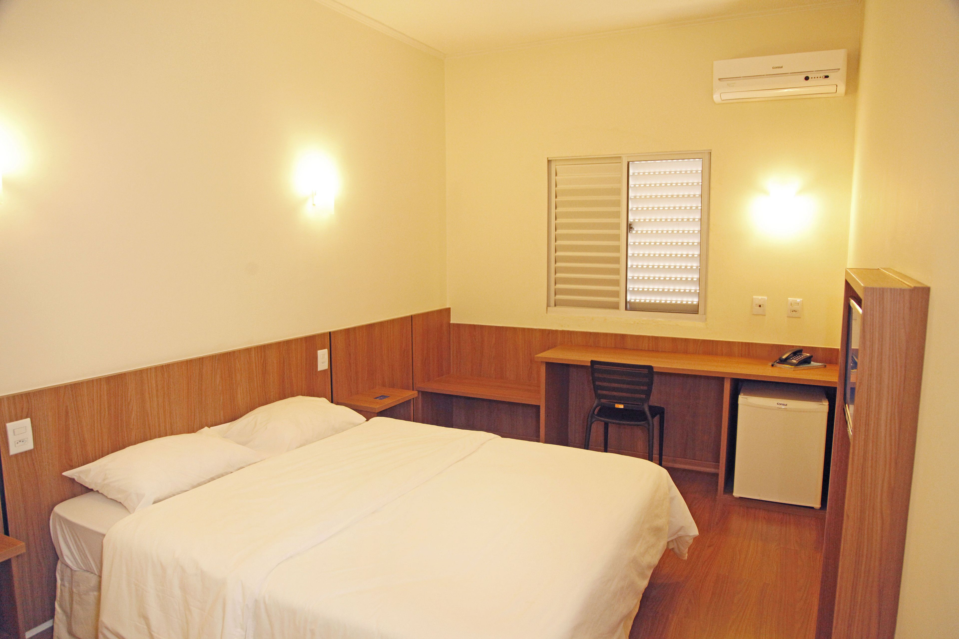 华丽客房 | 办公桌、隔音、免费婴儿床、免费 WiFi