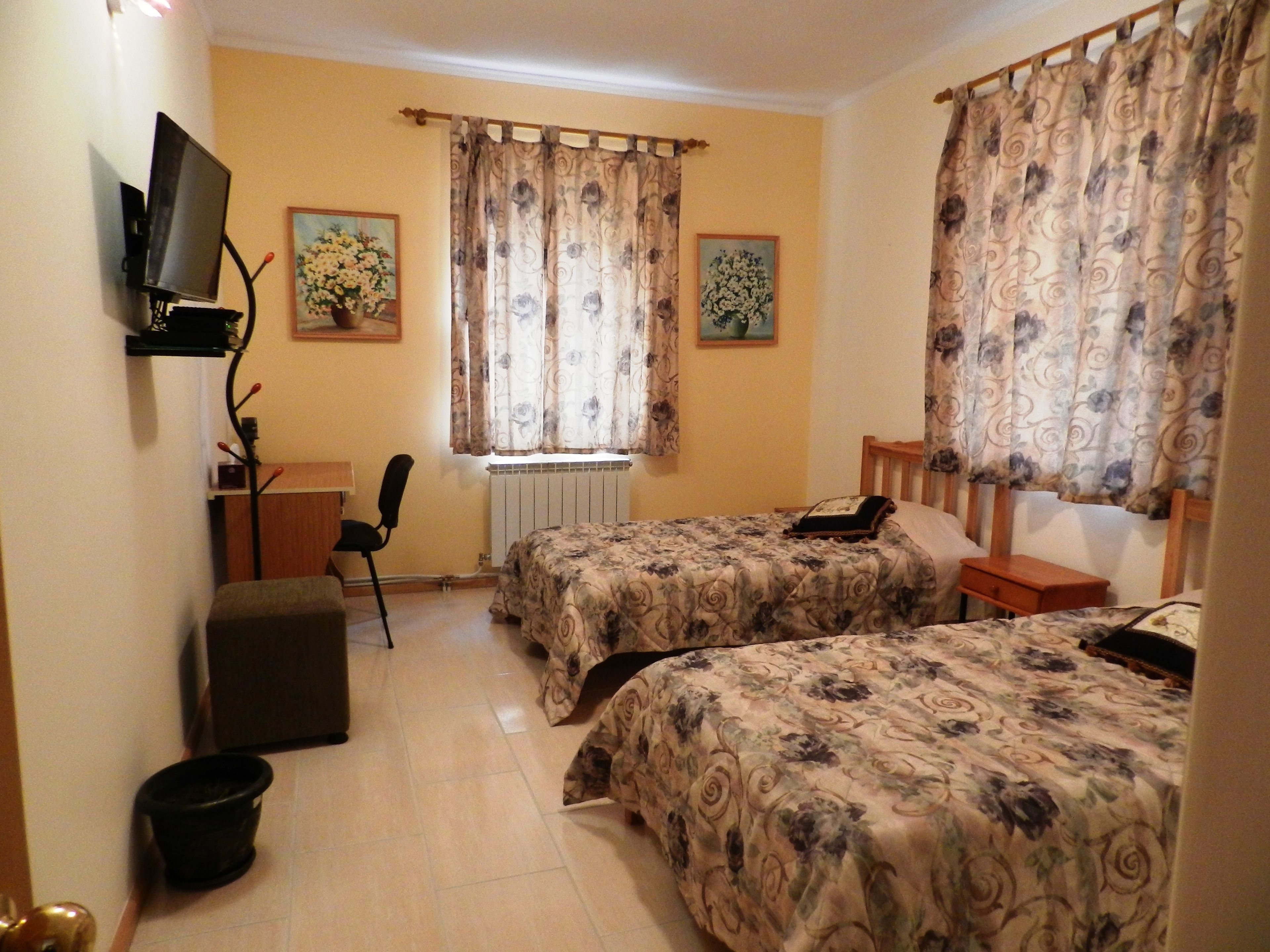 標準雙床房, 庭院