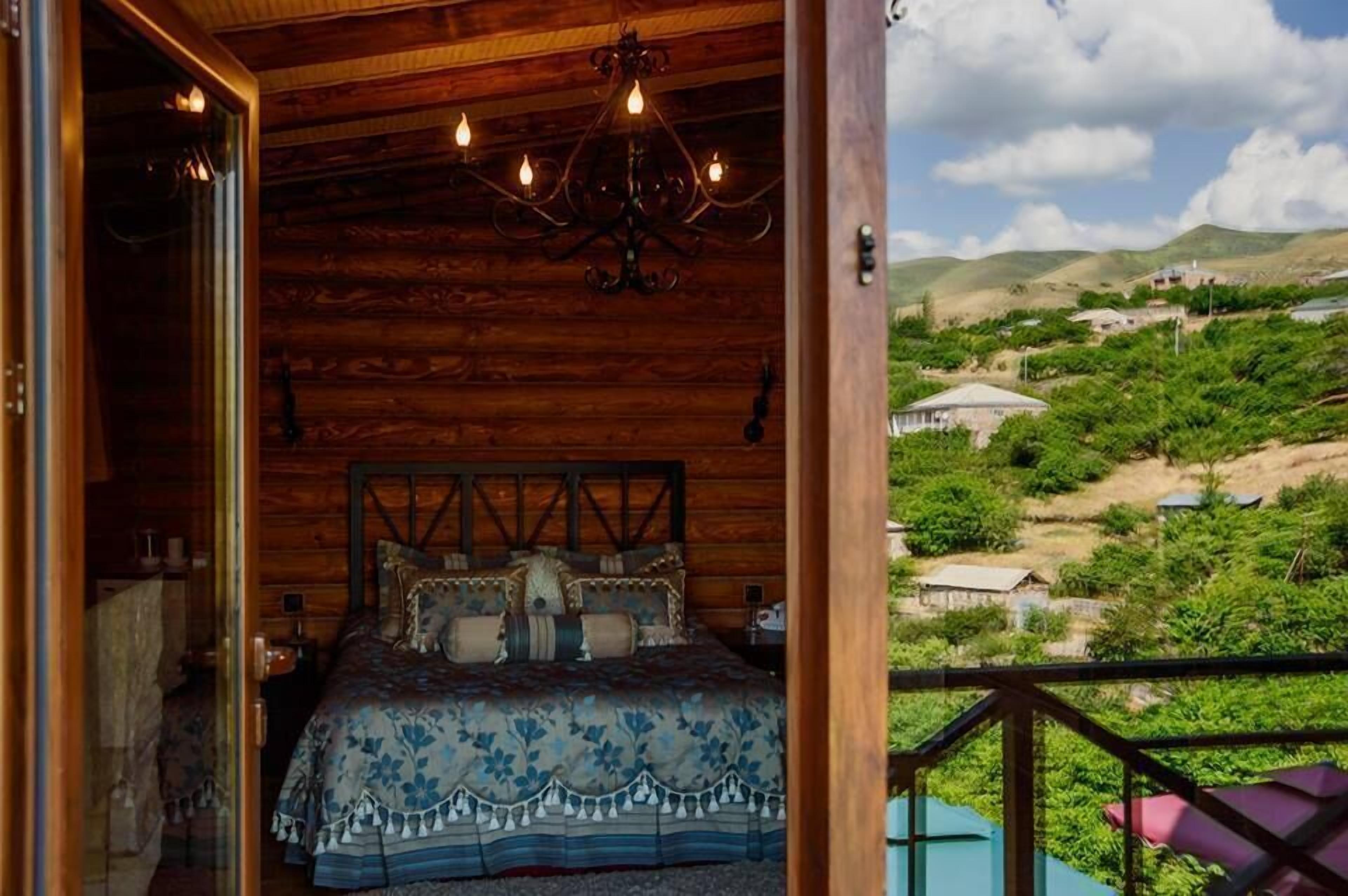 普通套房, 壁爐