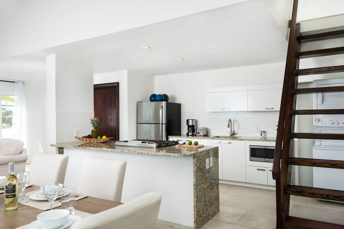 Phòng Suite Cao cấp, 2 phòng ngủ | Bếp riêng | Lò vi sóng, dụng cụ pha espresso, dụng cụ pha cà phê/trà, ấm điện