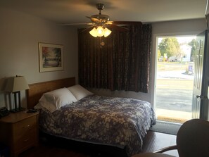 Free WiFi, bed sheets - My Friends Inn Manitoulin (Assiginack)