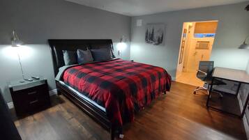 Standard Room, 1 King Bed, Non Smoking