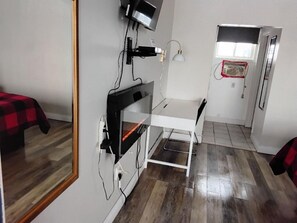 Cortinas blackout, wifi gratis y ropa de cama 