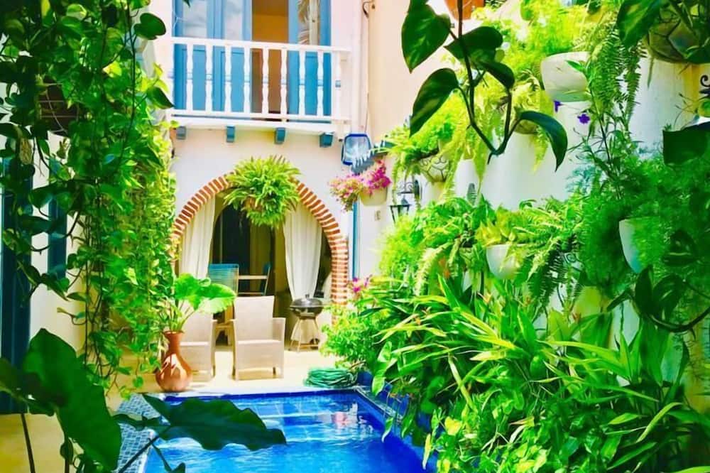 Hotel Boutique Casa Heredia