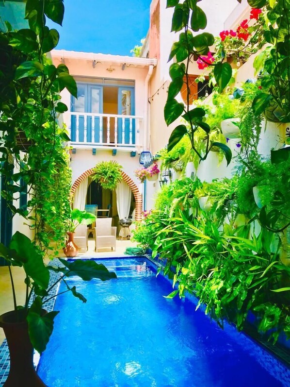 Outdoor pool - Hotel Boutique Casa Heredia (Cartagena)