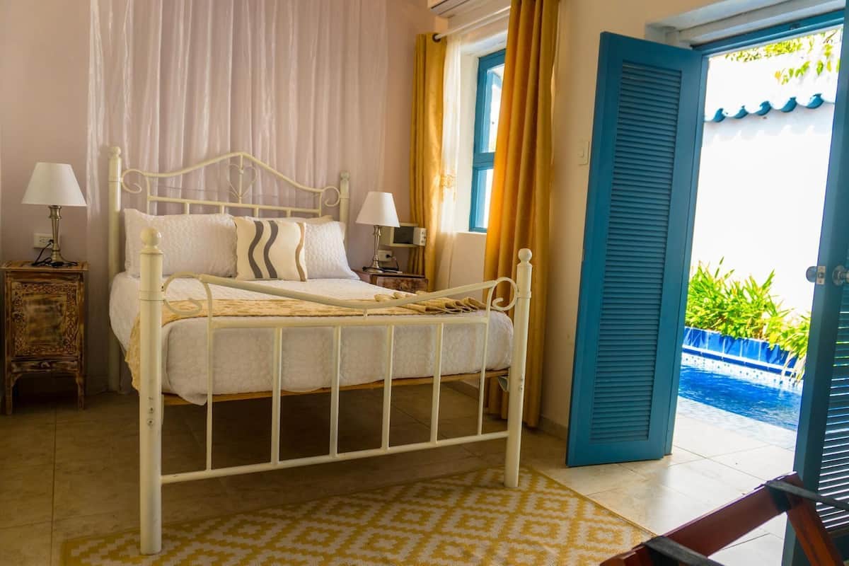 Coffres-forts dans les chambres, Wi-Fi gratuit, draps fournis