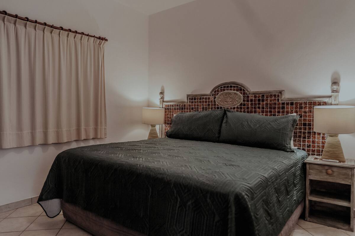 Premium Apartment 2 bedrooms | In-room safe, iron/ironing board, free cots/infant beds, free WiFi