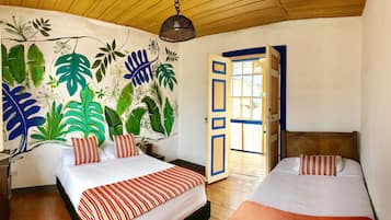 Standard Triple Room, Private Bathroom