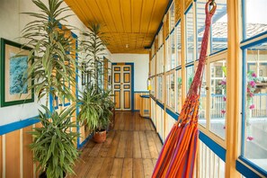 Hallway - Hostal Ciudad De Segorbe - Hostel (Salento)