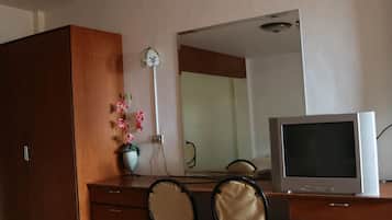 Suite, cocineta | Servicios de la habitación