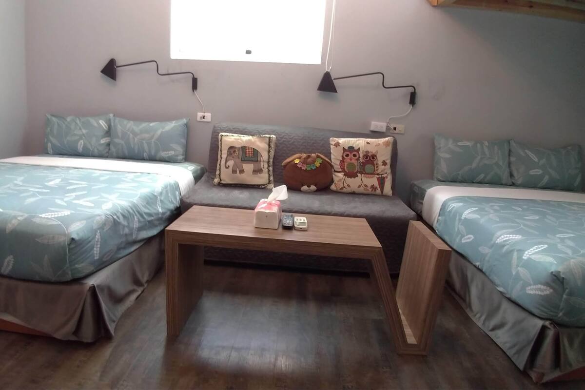 Habitación Deluxe con 2 camas individuales, 1 habitación, torre | Wifi gratis