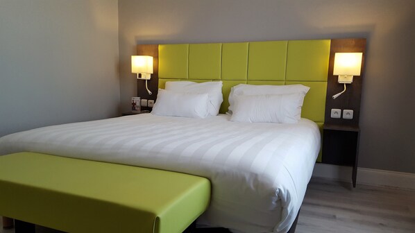 Comfort Double or Twin Room | Premium bedding, individually decorated, desk, iron/ironing board