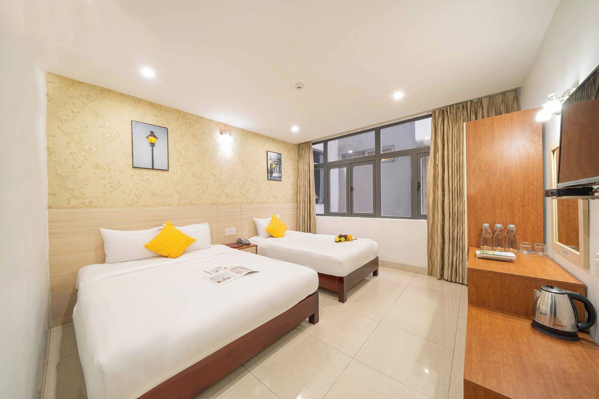 Minibar, desk, laptop workspace, blackout curtains