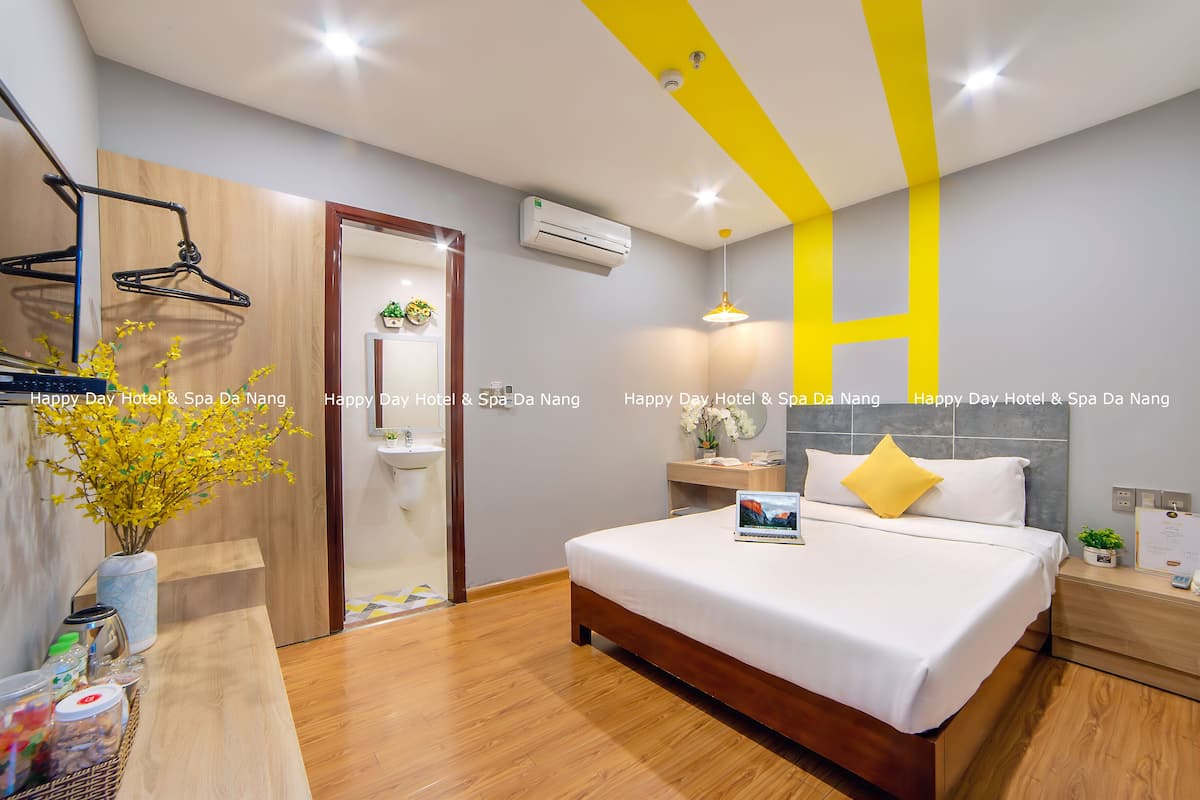 Standard Double Room | Minibar, desk, laptop workspace, blackout curtains