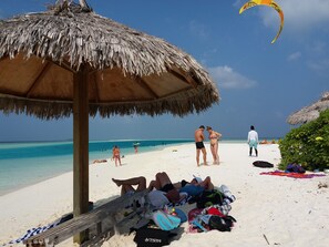 Beach nearby - Ras Rana Lodge (Rasdhoo)