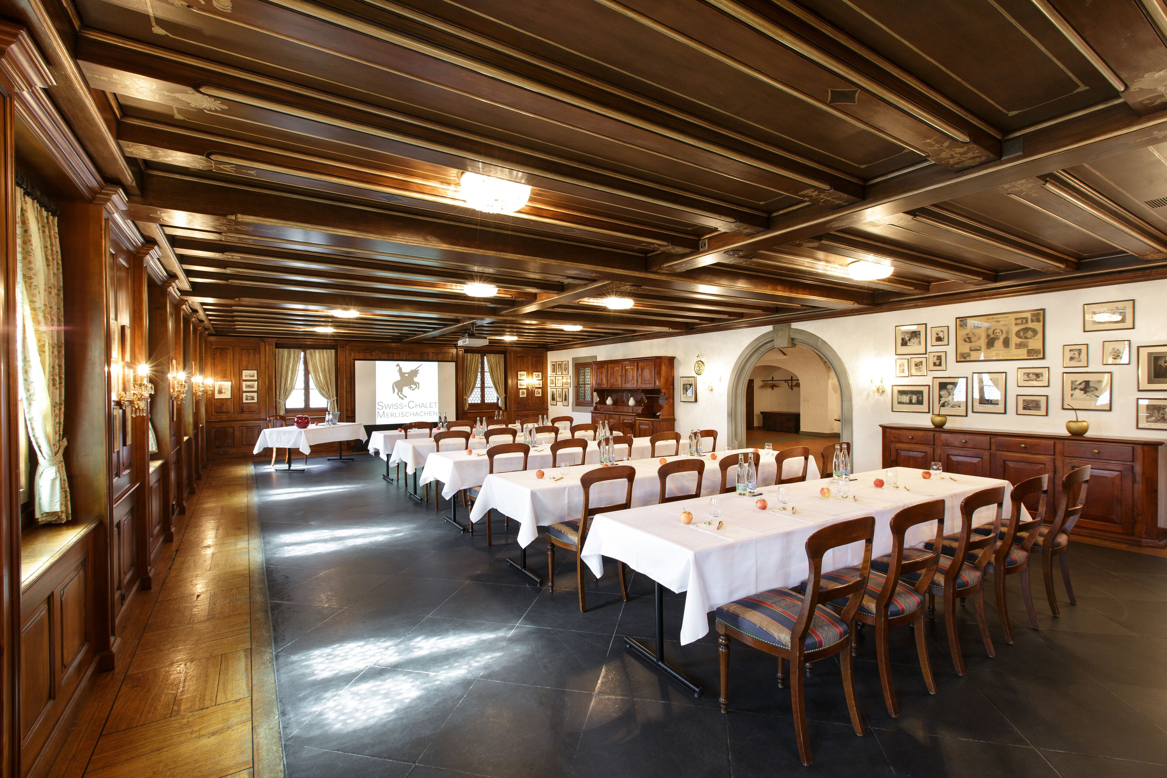 Foto - Swiss-Chalet Merlischachen - Historik Chalet-Hotel Lodge