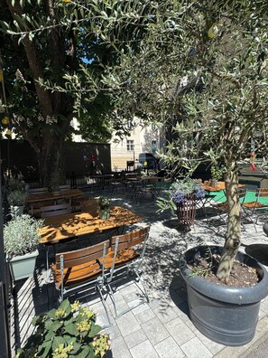 Terrace/patio - Hotel Luis (Regensburg)