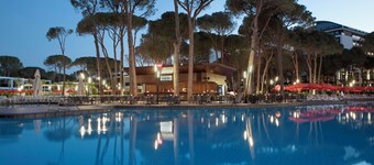 Trendy Lara Hotel