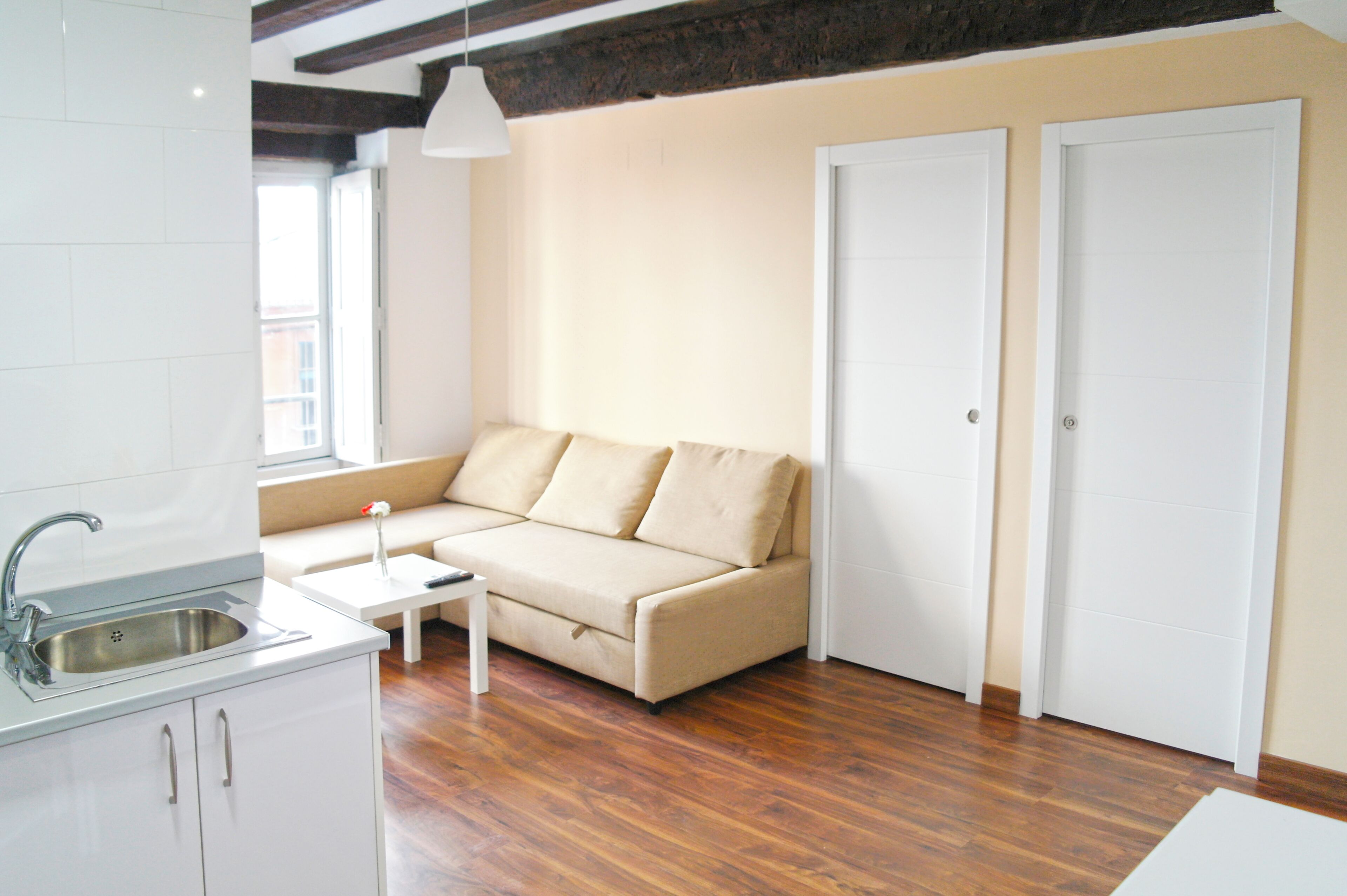 Leilighet – superior, 1 soverom | 1 soverom, dundyner, individuelt dekorert og individuelt innredet