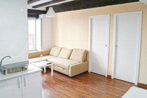 Superior Apartment, 1 Bedroom | 1 bedroom, down comforters, individually decorated