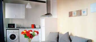 Down Town 13 Apartments