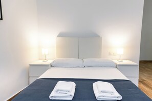 Leilighet, 1 soverom | 1 soverom, dundyner, individuelt dekorert og individuelt innredet