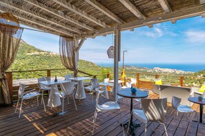 Bar (on property) - Domaine Bagia Donne (Santa-Reparata-di-Balagna)