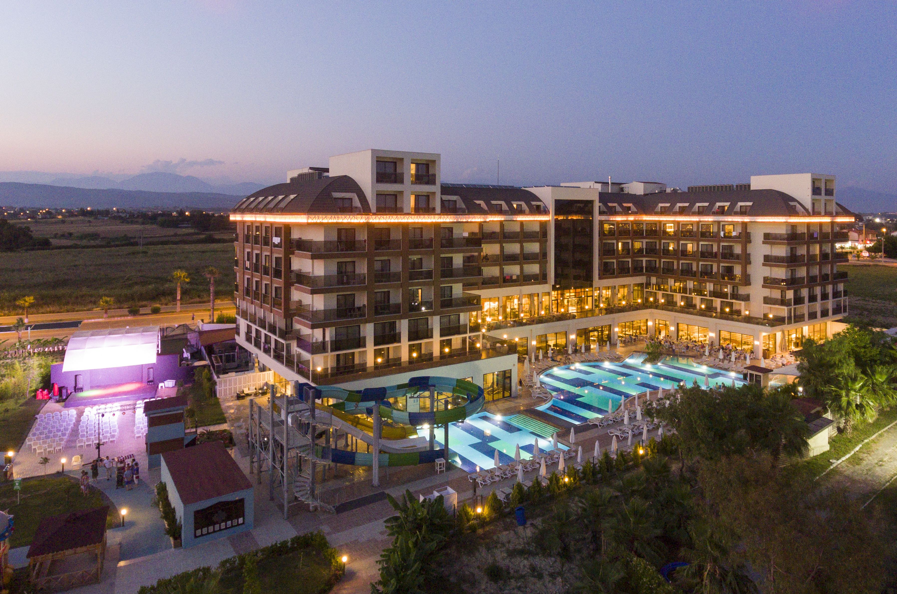 Foto - Glamour Resort & SPA