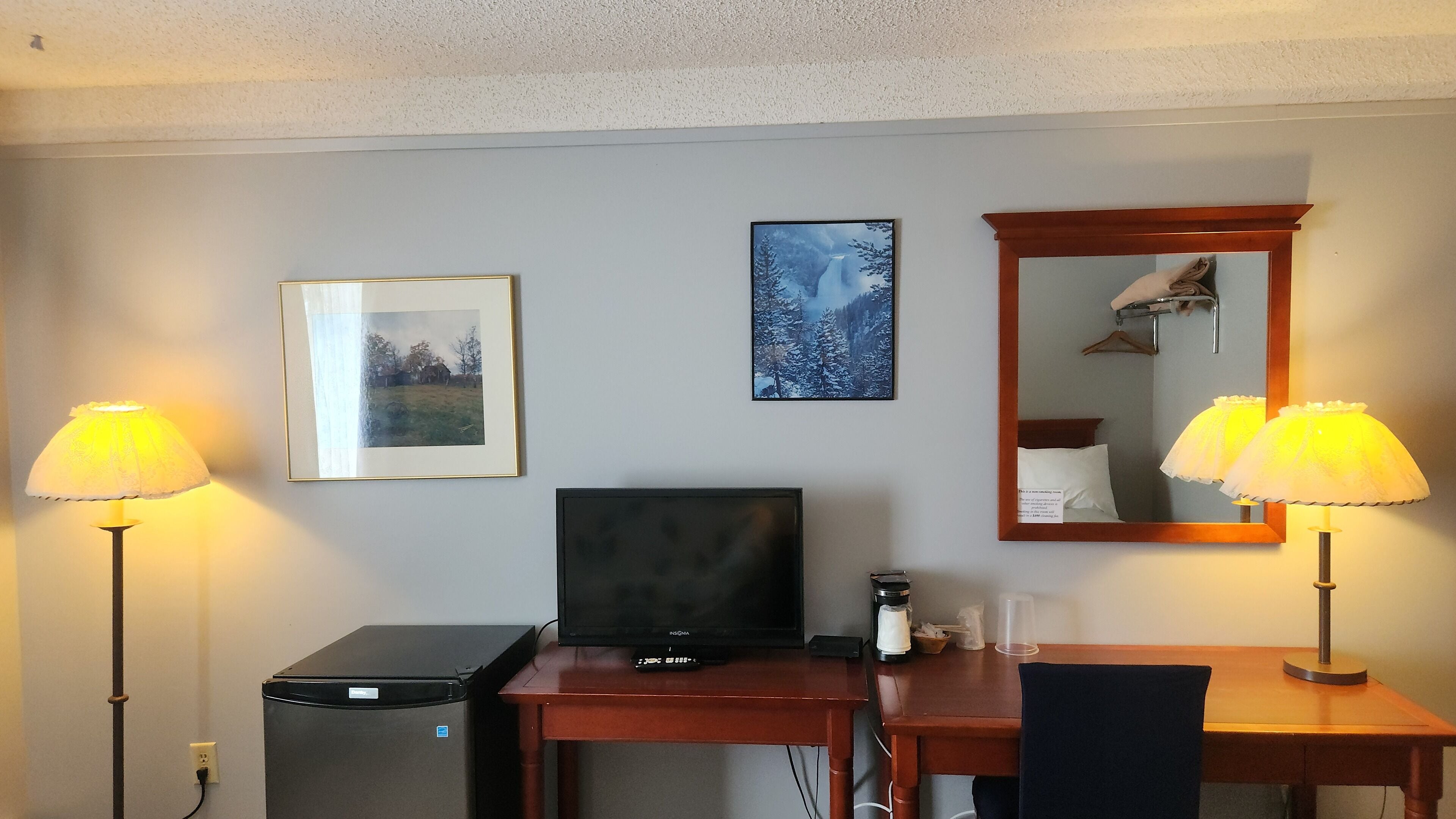 Chambre double | Bureau, accès au Wi-Fi (inclus), literie fournie