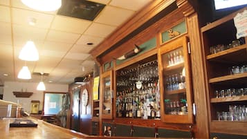 Bar (en la propiedad)