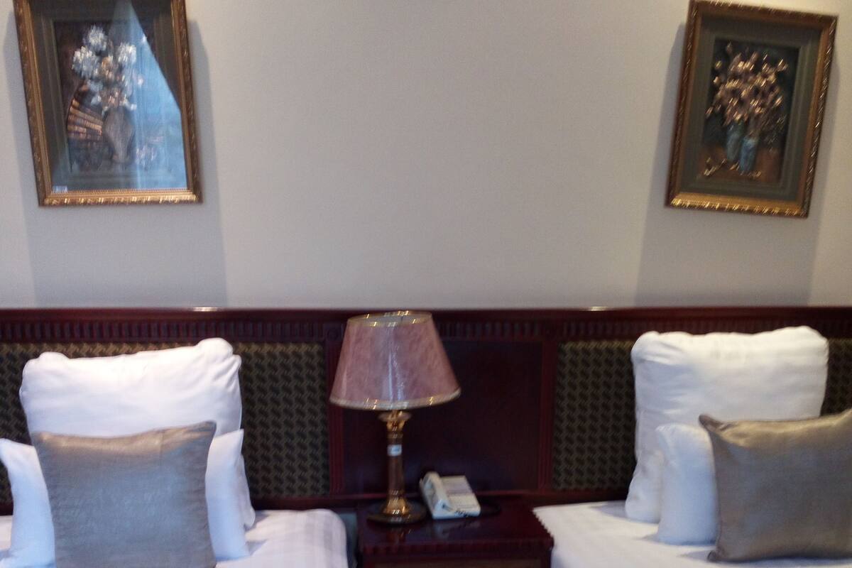 Minibar, Schreibtisch, kostenloses WLAN