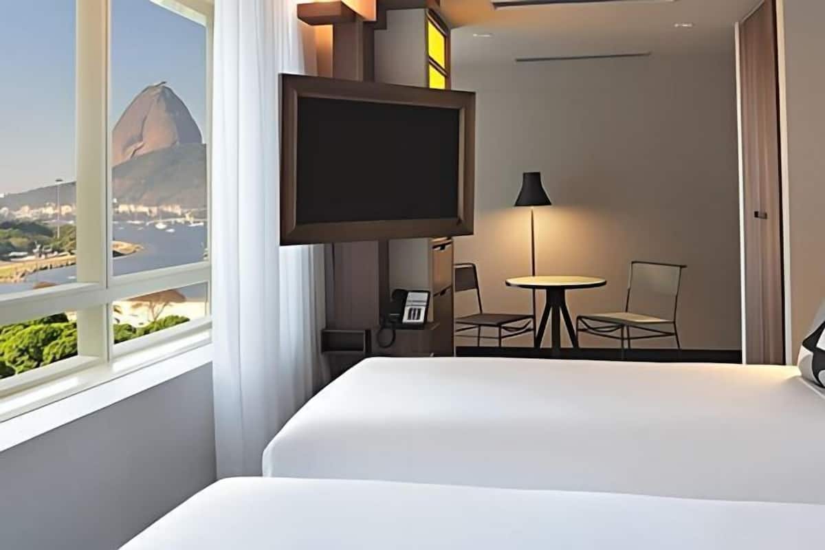 Hochwertige Bettwaren, Pillowtop-Betten, Minibar, Zimmersafe