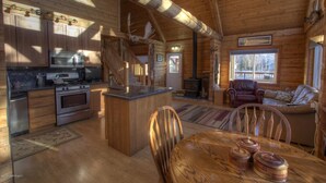 Main Log Home | In-room dining - Butte's Bethel Farm B&B (Palmer)