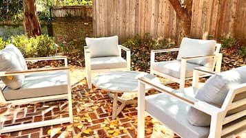 Luksus-værelse - 1 kingsize-seng med sovesofa | Terrasse/gårdhave