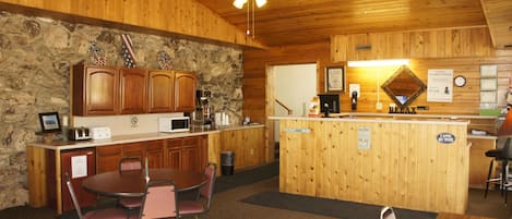 Petit déjeuner continental compris