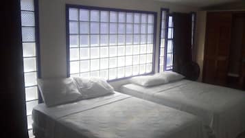 1 bedroom, rollaway beds, free WiFi