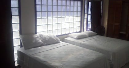 Amelia Guest House
