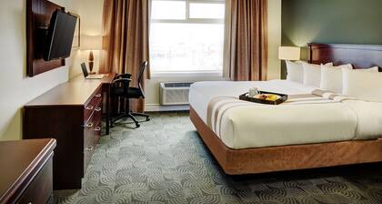 Chateau Nova Yellowhead