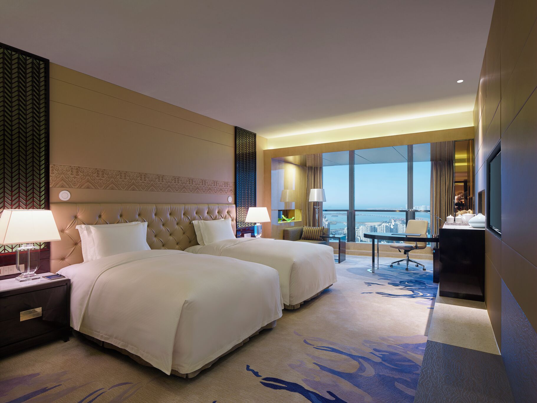 Premium bedding, down comforters, minibar, in-room safe