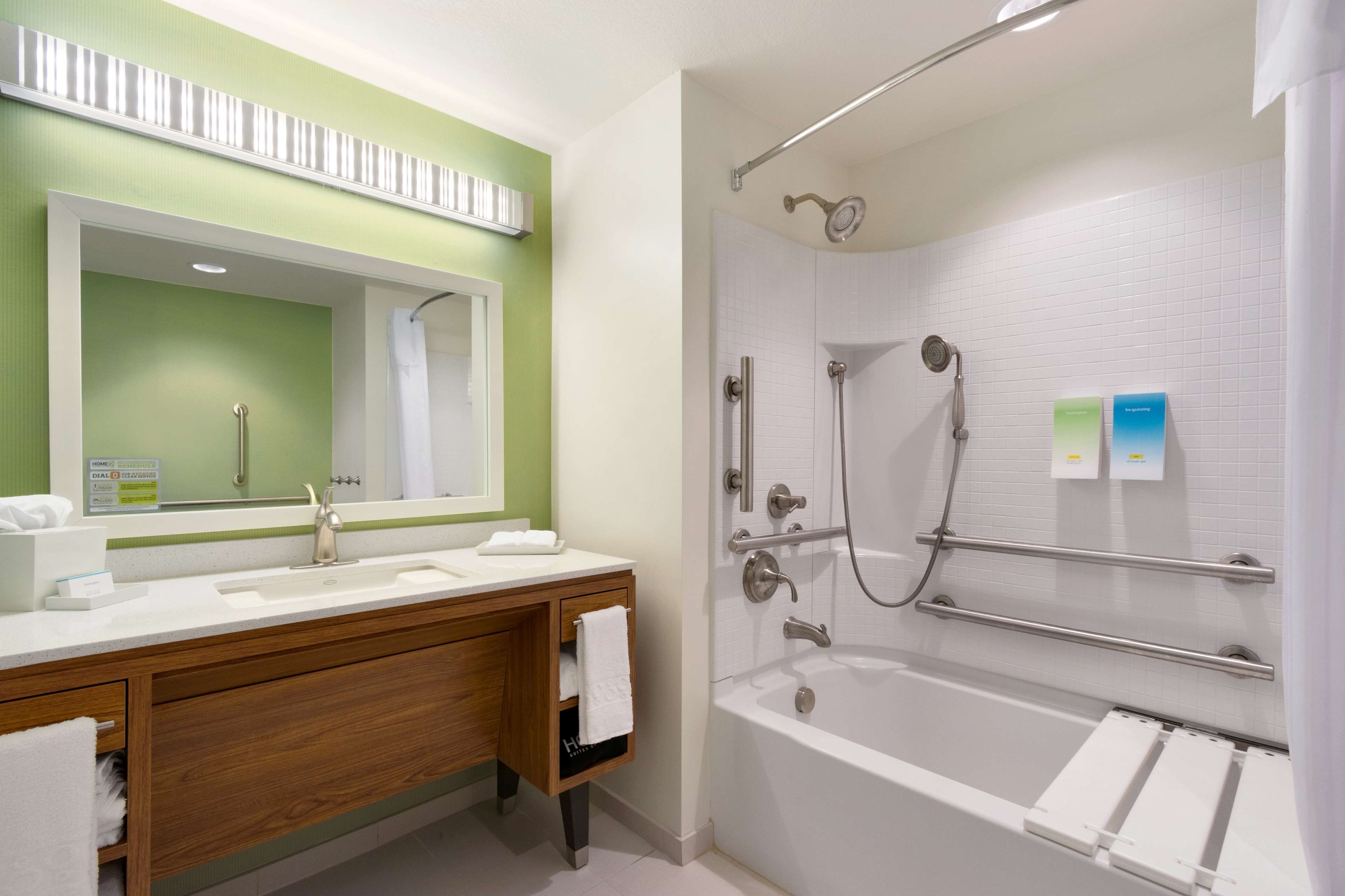 Photo - Home2 Suites by Hilton Denver Highlands Ranch