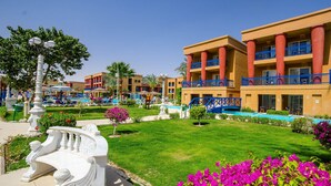 Unclassified image, 4 of 354, button - Hotel Titanic Beach Spa And Aqua Park (Hurghada)