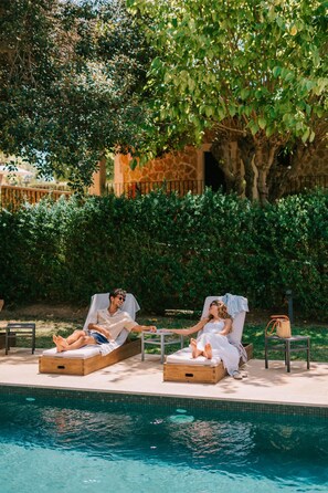 Deluxe Double Room, Pool View, Poolside | Terrace/patio