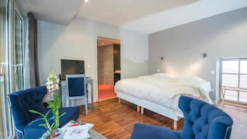 Room (Privilege)