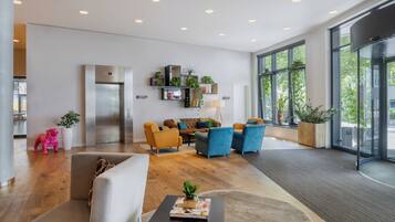 Zona de estar del vestíbulo