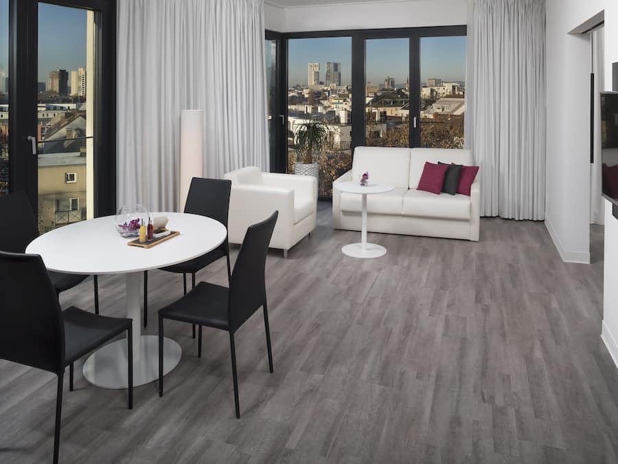 Allergikerbettwaren, kostenlose Minibar, Zimmersafe, Schreibtisch