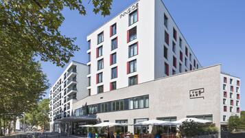 Façade de lâhĂ©bergement