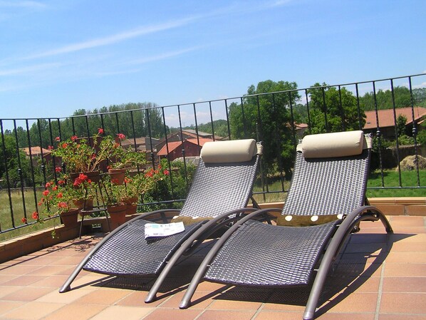 Terrace/patio - Aqua Luna Spa (Cimanes del Tejar)