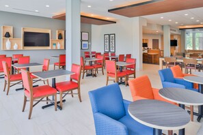 Frokostbuffé er inkludert hver dag