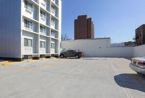 Stationnement libre-service