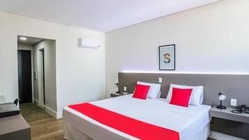 Phòng đôi Superior | Minibar, bàn, màn/rèm cản sáng, truy cập Internet không dây miễn phí